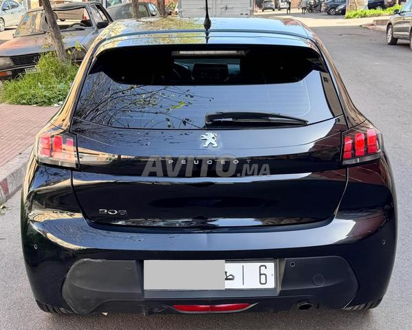 Peugeot 208 Diesel Manuelle 2021 à Casablanca