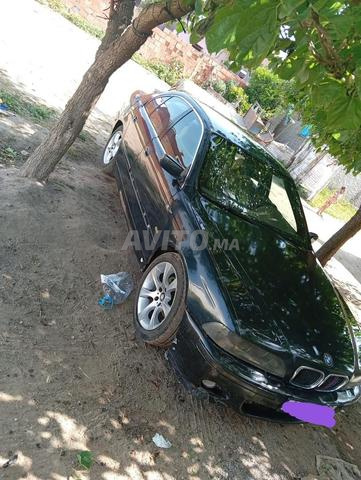 سيارة BMW، جيدة جداً، لم تتعرض لحادث أبداً