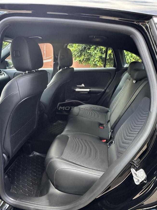voiture Mercedes gla 200d