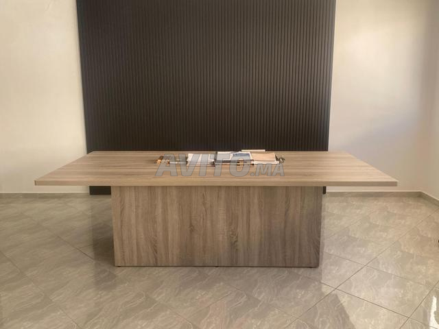 Table de réunion Moderne et élégante