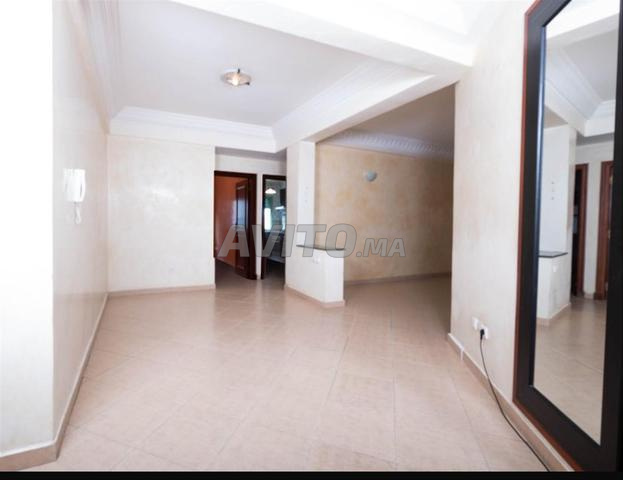 Appartement à Vendre situé à Allal Fassi - 2