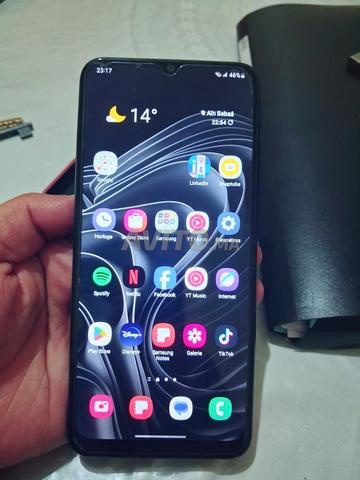 Samsung A03s bon état