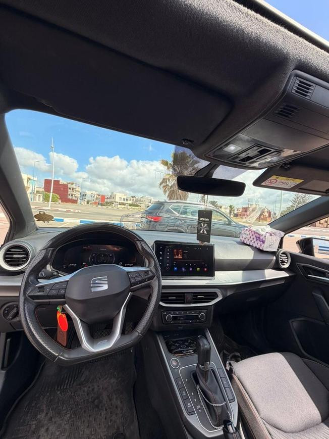 Seat Ibiza Essence Automatique 2024 à El Jadida