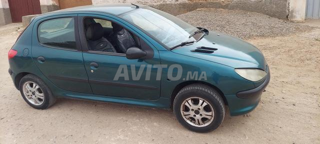 Peugeot 206 Essence Manuelle 2001 à Agadir