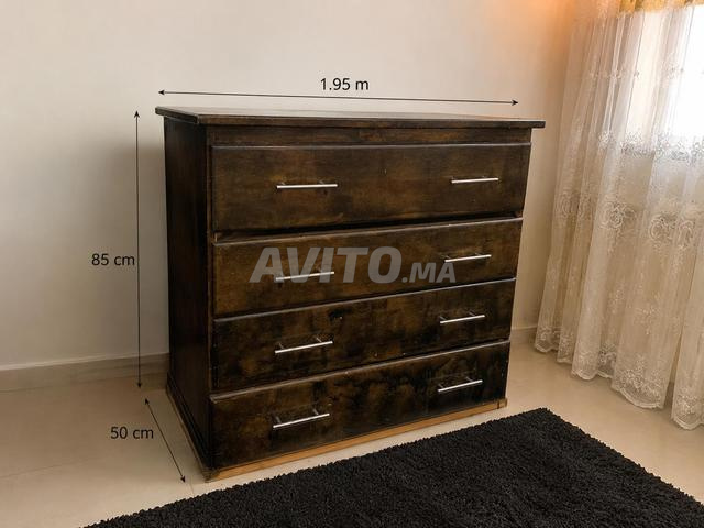 Commode, table de chevet - 2
