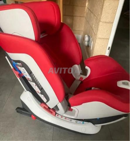 Siège auto isofix Chicco inclinable - 2