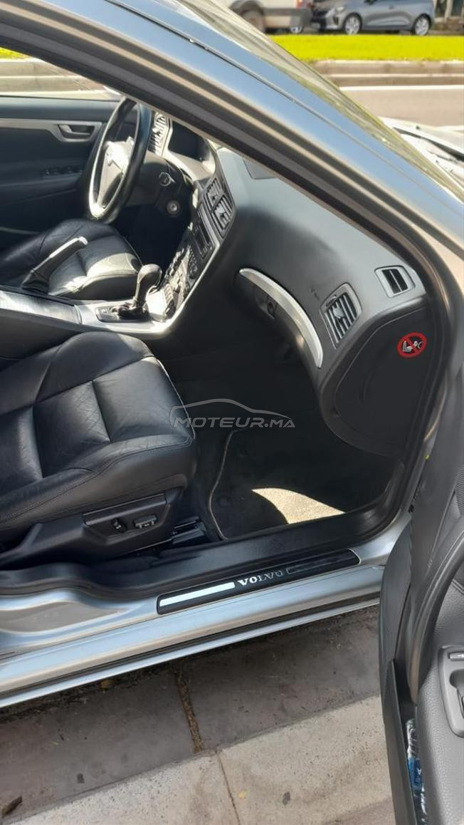 VOLVO S60 bon état 