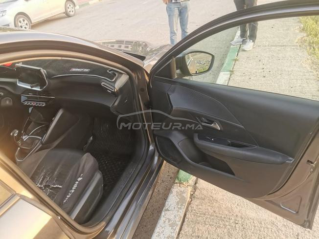 Peugeot 208 Diesel Manuelle 2021 à Taza