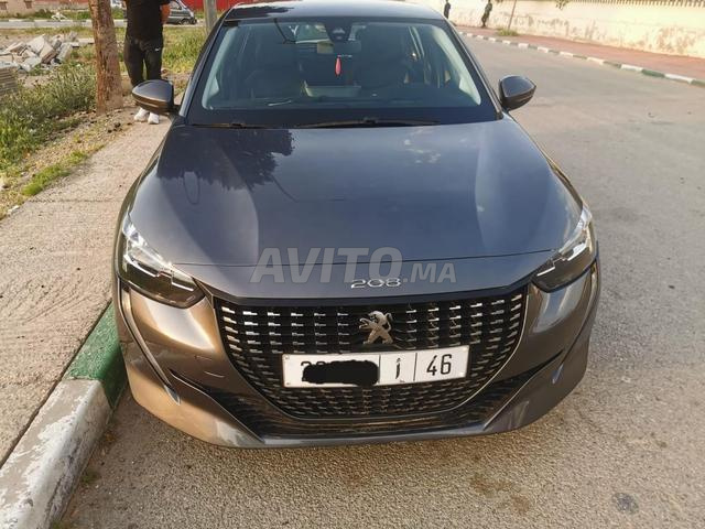Peugeot 208 Diesel Manuelle 2021 à Taza