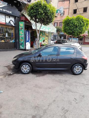 PEUGEOT 206