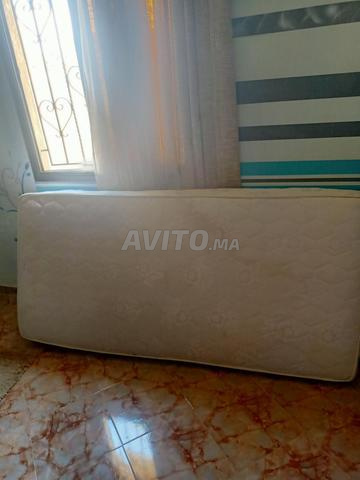 Matelas lit une place - 2