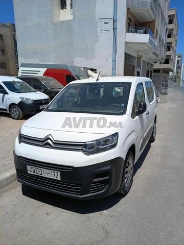Citroën berlingo 2022 Diesel 122000km manuelle - 2