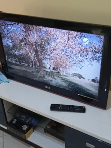 Télévision LG 32 pouces avec récepteur - 2