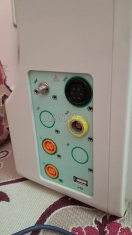 Moniteur Cardiaque et Oxygène Qurumed CMS 6000 - 2