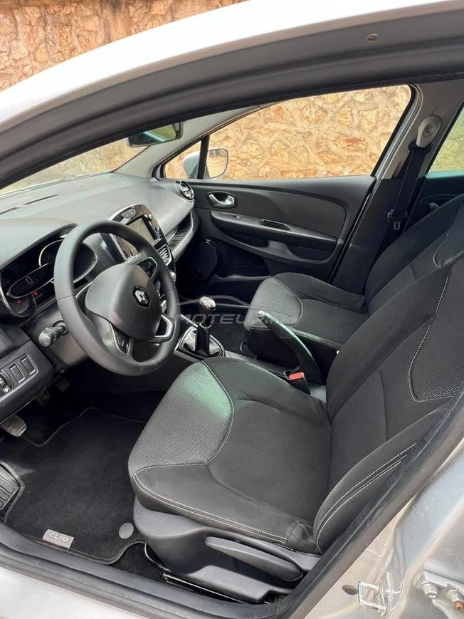 Renault Clio Diesel Manuelle 2021 à Al Hoceima