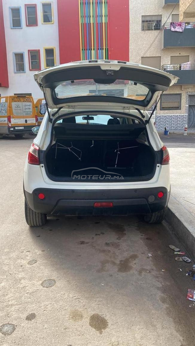 nissan qashqai 2012
