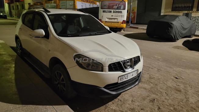 nissan qashqai 2012