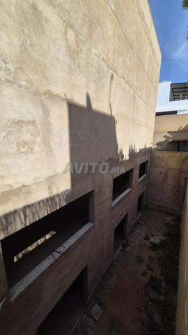مبنى تجاري 1er Macdo Darb