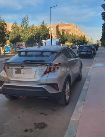 Toyota CHR modèle 2022 neuve, première main