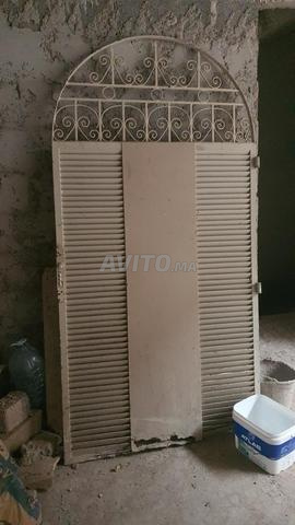 باب حديد مستعمل