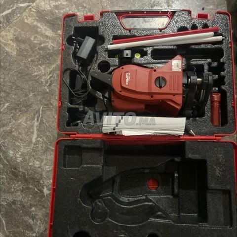 إنه جهاز قياس لموقع البناء - 2