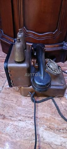 Téléphone fixe antique - 2