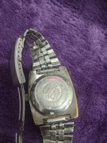 2 montres suisses originales Elves et Cauny Submarine - 2