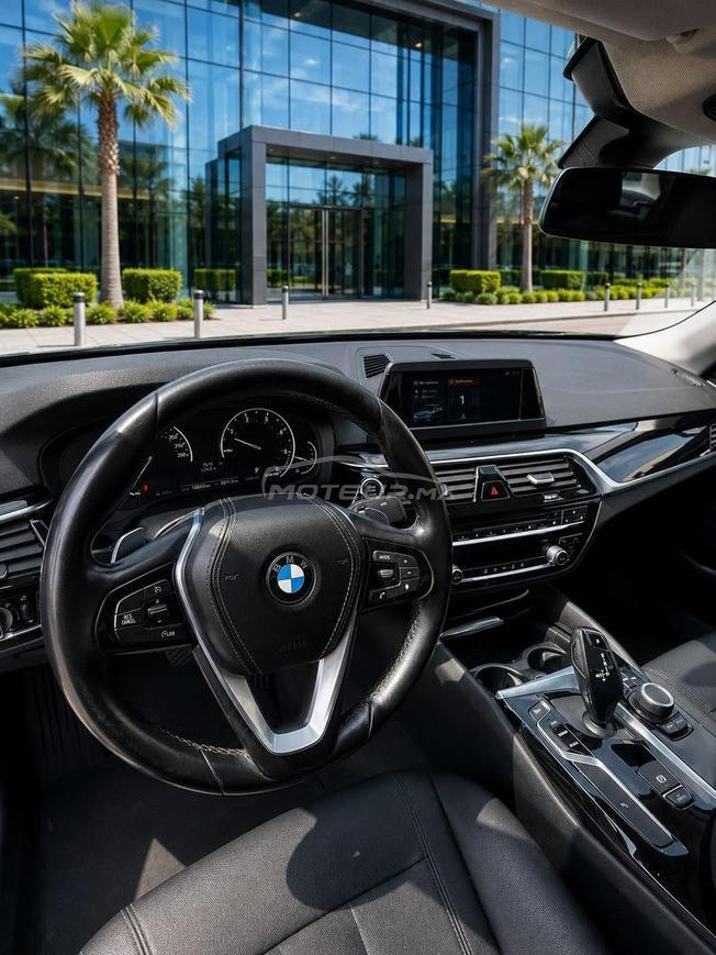 BMW 520d 2019 excellent état 