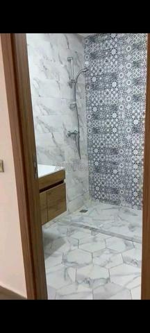 Appartement à louer 97 m² à Temara - 2