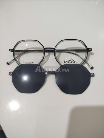 Cadre de lunettes avec clip magnétique anti-soleil
