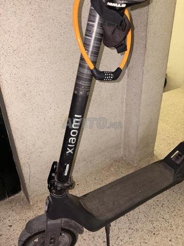Trotinette électrique Xiaomi en très très bon état - 2