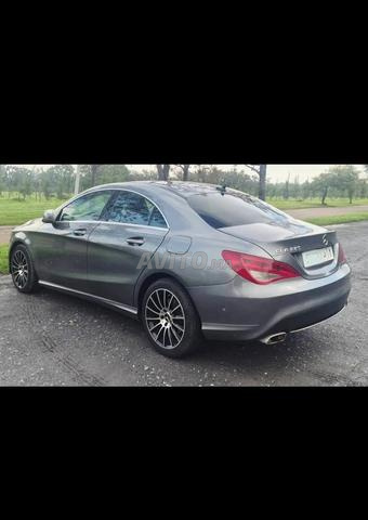 Mercedes CLA 220 - 2