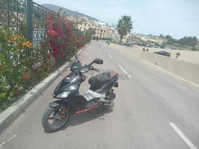 Aprilia Factory - 2