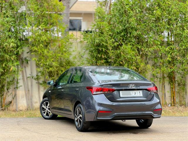 Hyundai accent Diesel Automatique 2021 à Salé - 2