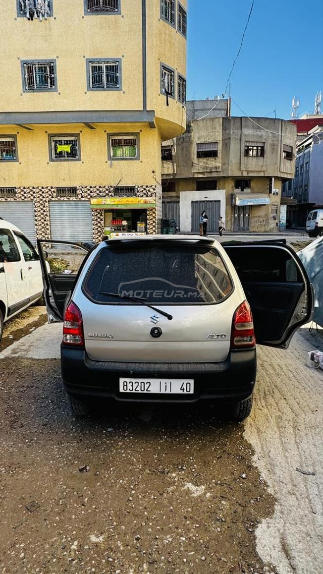 Suzuki Alto Essence Manuelle 2010 à Tanger