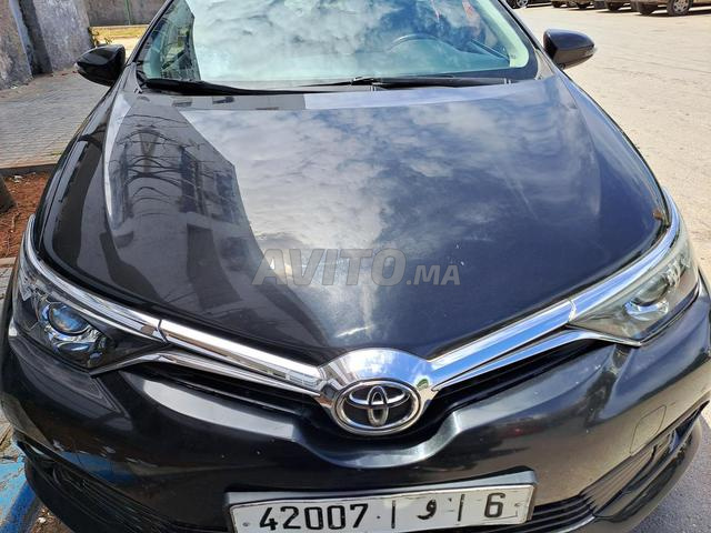 Toyota Auris - 2