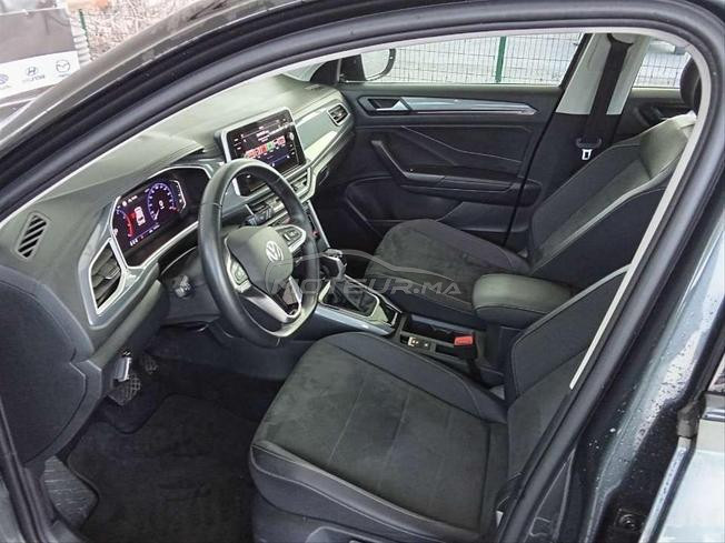 volkswagen T-roc essence/automatique