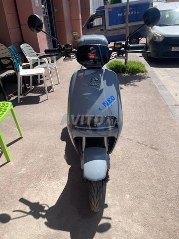 Moto électrique NEO batterie lithium 75 km/h - 2