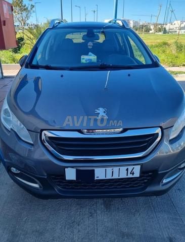 Peugeot 2008 modèle 2014 excellente à vendre