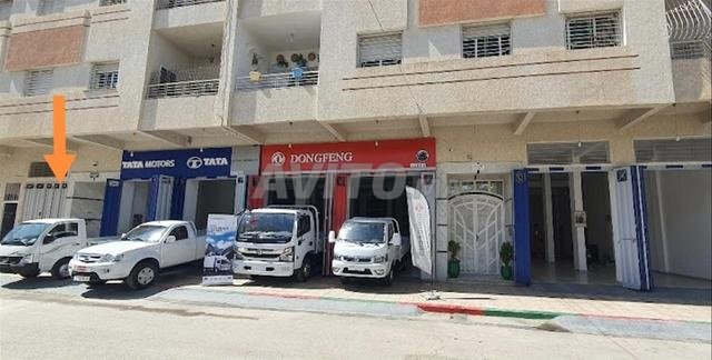 Magasin neuf, 180m², Route Sefrou, 2.500.000 DH - 2