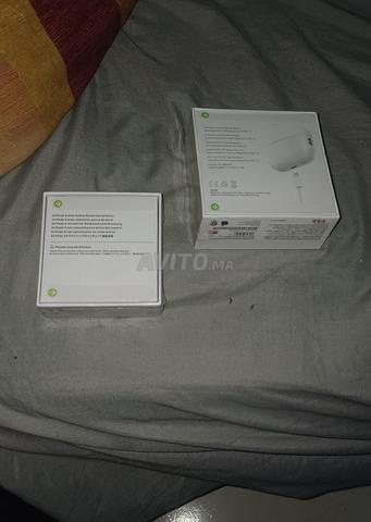 Air pods pro 2/4 - 2