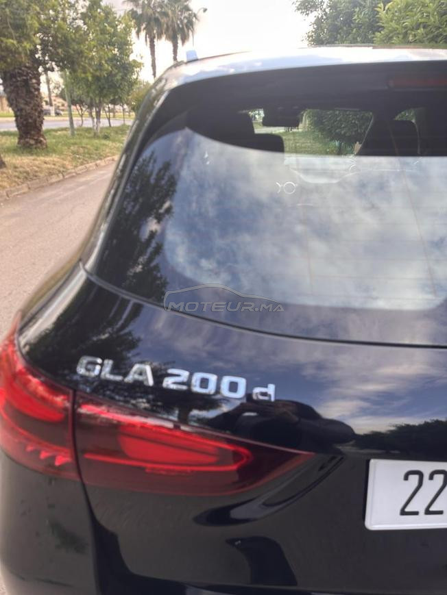 voiture Mercedes gla 200d