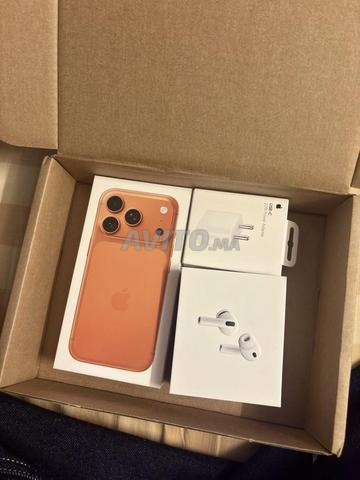 iPhone 17 Pro Max Orange