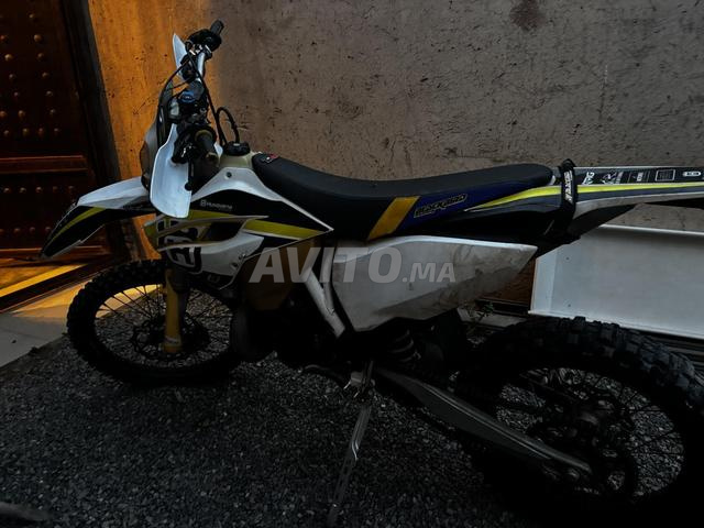 Enduro Husqvarna 250TE 2T 1ère main - 2