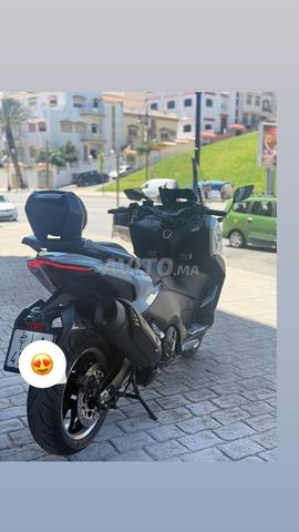Tmax 560 tech max - 2