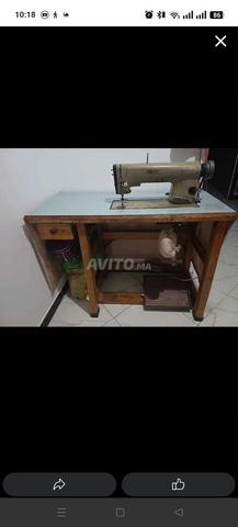 Machine à coudre d'occasion à vendre - 2