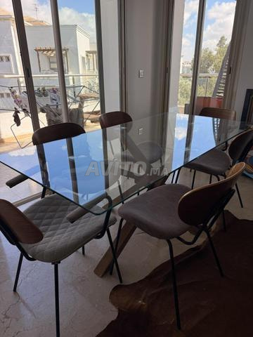 Table à manger en verre avec 6 chaises - 2