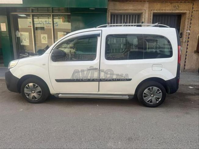 Renault Kangoo Essence Automatique 2024