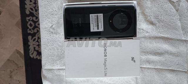 Honor magic5 lite neuf