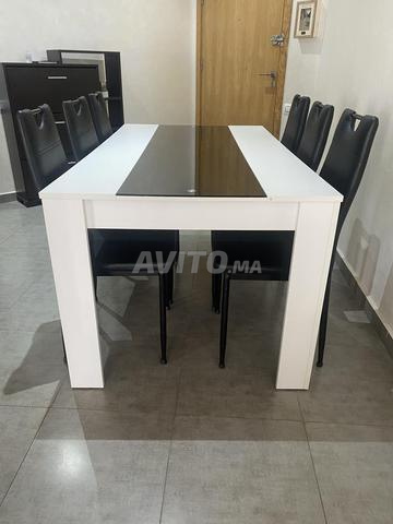 طاولة غرفة طعام مع 6 كراسي - 2